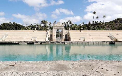 Honolulu seeks to reopen war memorial as saltwater pool